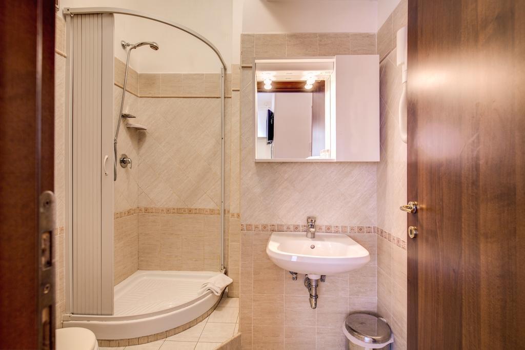 Trastevere Rooms Rzym Zewnętrze zdjęcie