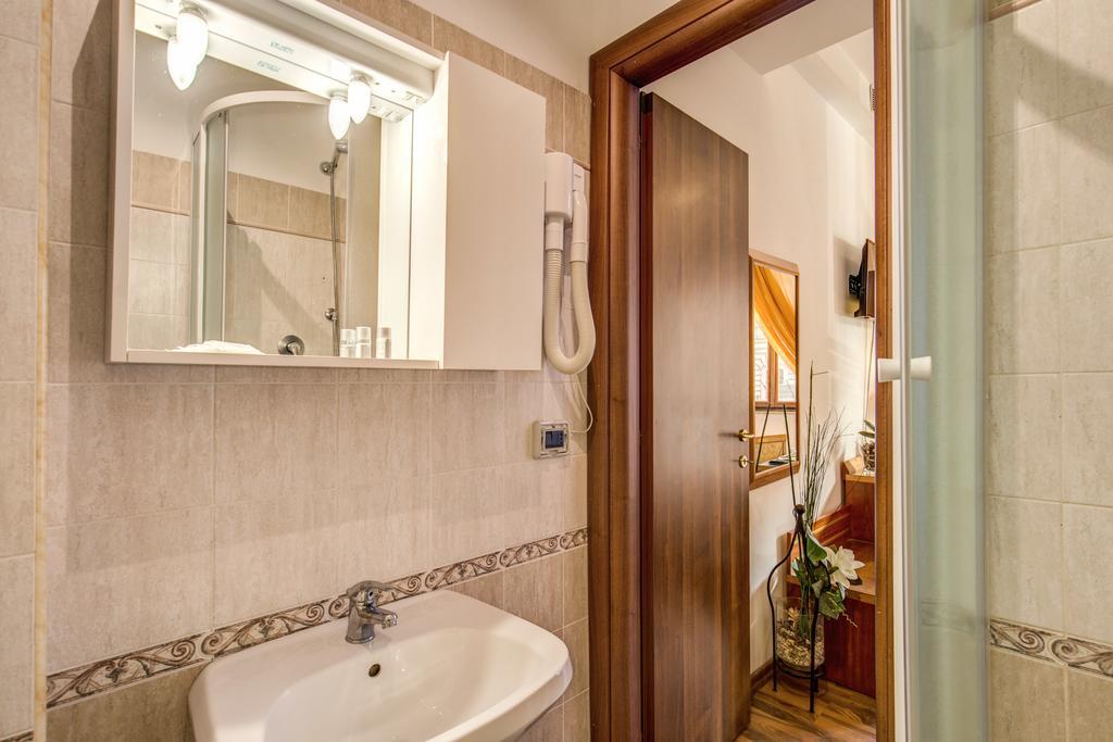 Trastevere Rooms Rzym Zewnętrze zdjęcie