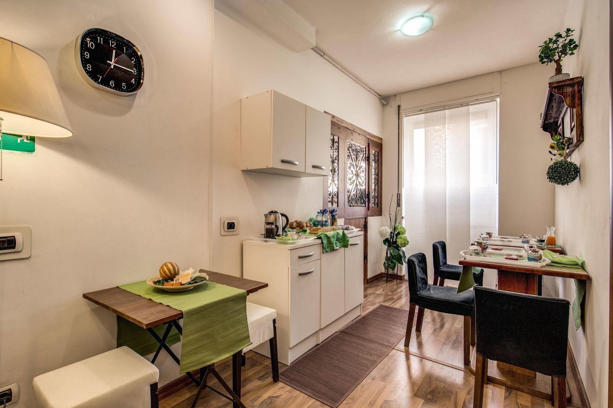 Trastevere Rooms Rzym Zewnętrze zdjęcie