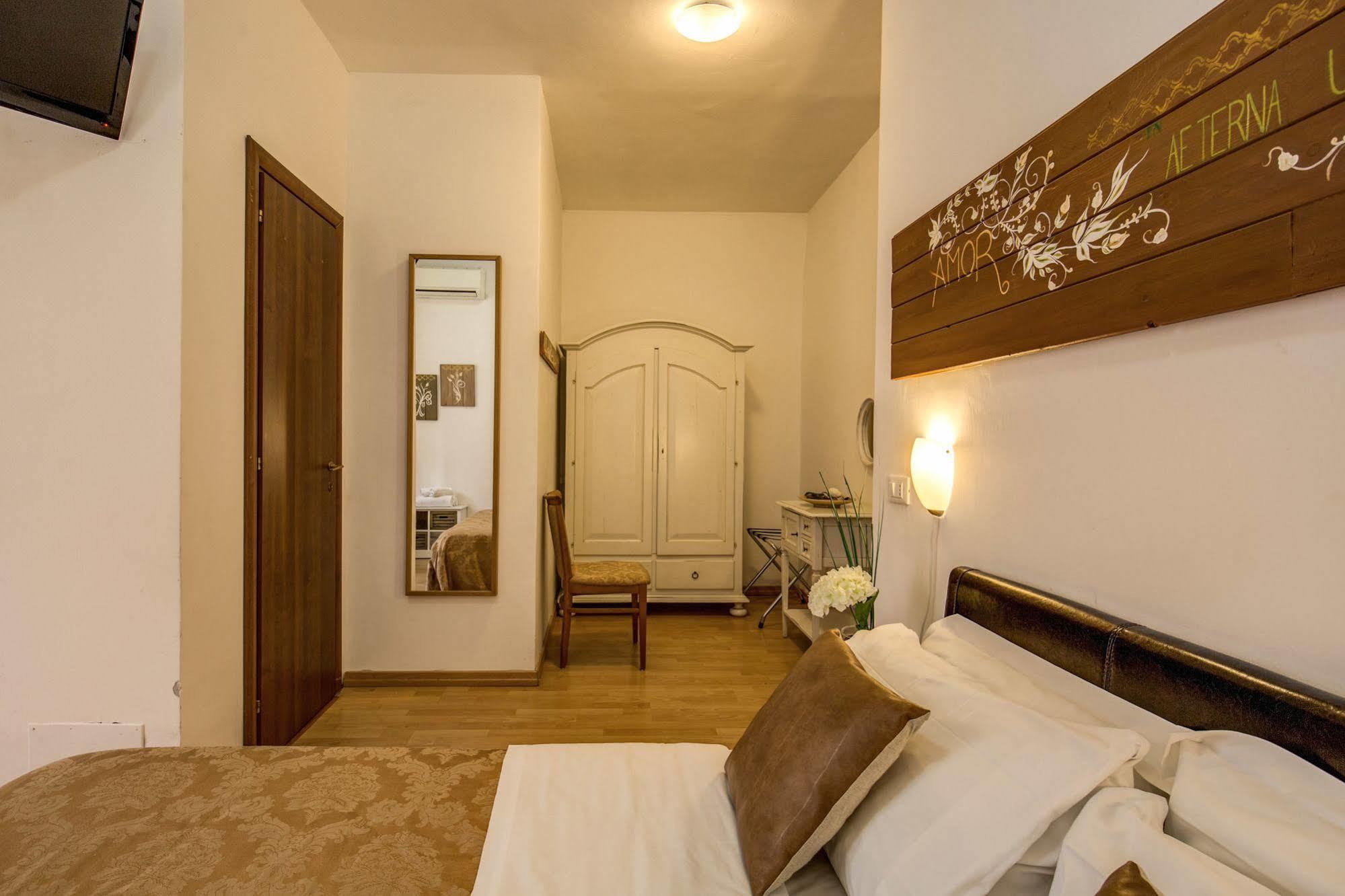 Trastevere Rooms Rzym Zewnętrze zdjęcie